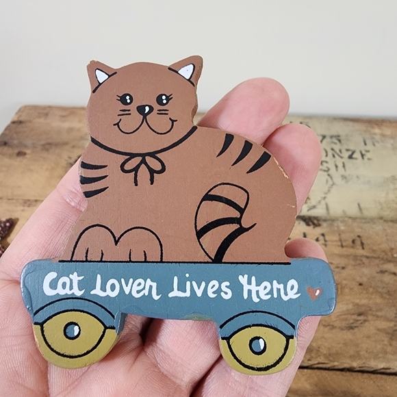 Set of 4 vintage wooden cat magnets - Picture 7 of 10